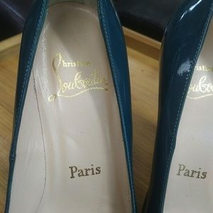 Christian louboutin pumps
